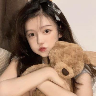情迷希拉曼地：璀璨名姝